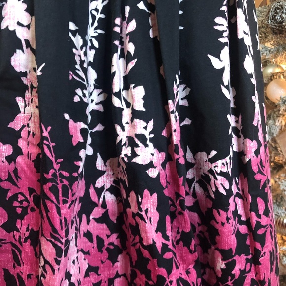 WHBM Fit and Flare Dress - Picture 2 of 6